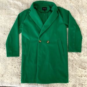 Love Tree Vibrant Emerald Green Trench Coat